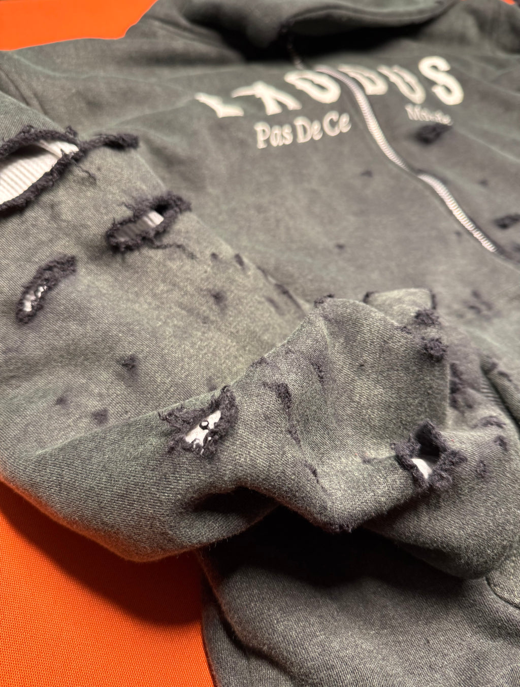 Embroidered and Distressed Verte Messiah