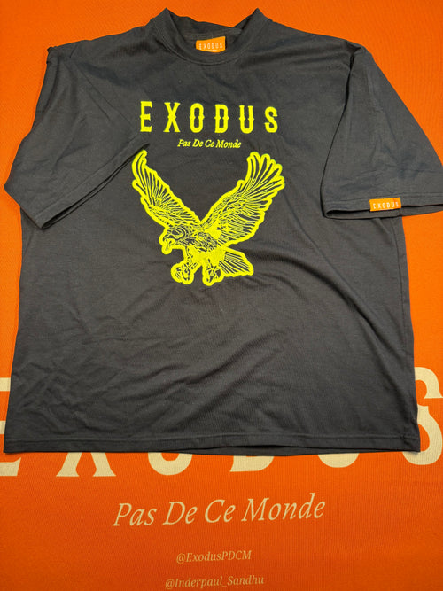 Clothing and accessories from Exodus Pas De Ce Monde – unisex streetwear including t-shirts, jackets, sunglasses, jewelry, bags, and headwear designed for everyday wear and bold urban fashion.